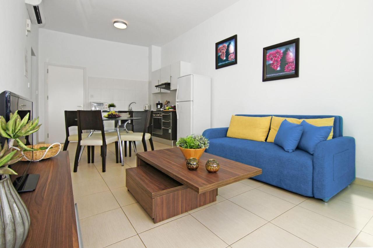 Diana - Coralli Beachfront Apartment Protaras Exteriér fotografie