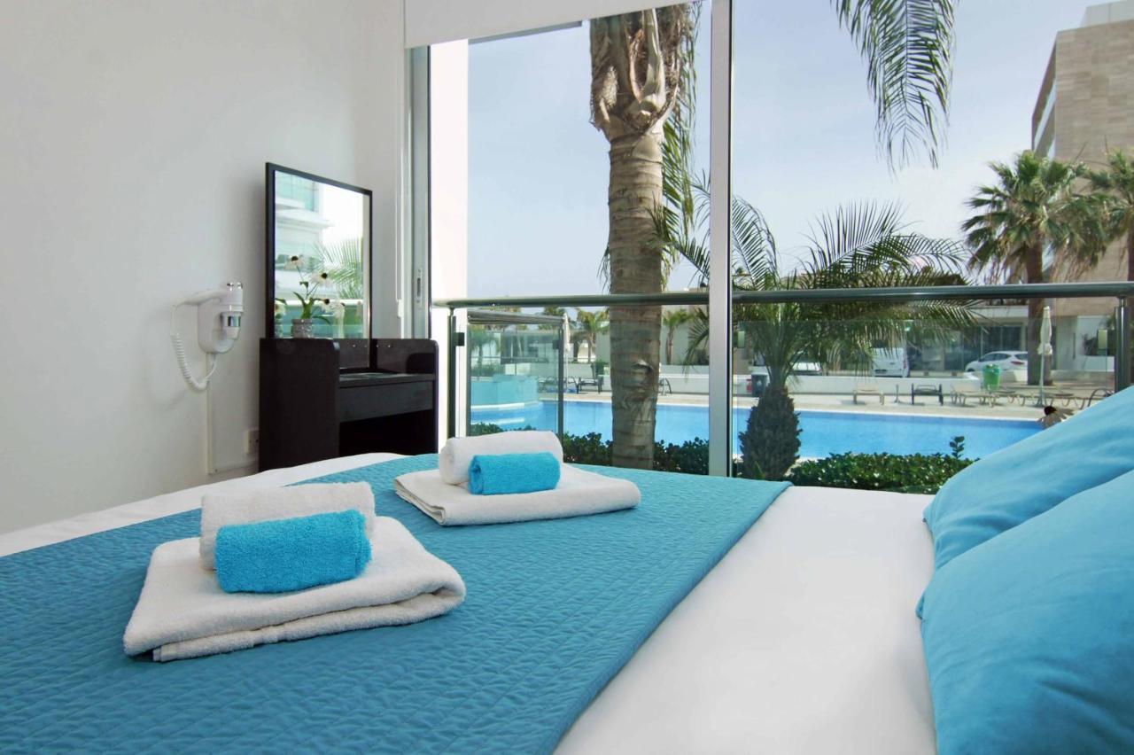 Diana - Coralli Beachfront Apartment Protaras Exteriér fotografie